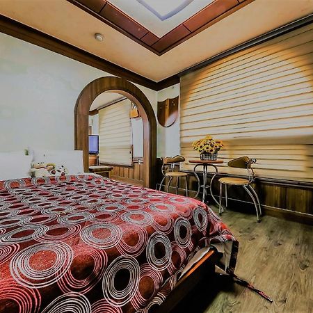 Pine Motel Борьонг Екстериор снимка